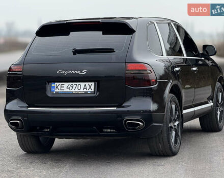 Черный Порше Каен, объемом двигателя 3 л и пробегом 261 тыс. км за 13800 $, фото 16 на Automoto.ua