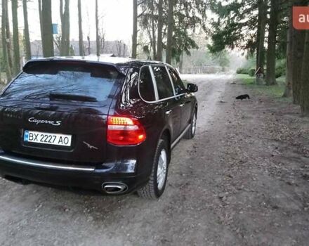 Чорний Порше Cayenne, об'ємом двигуна 4.8 л та пробігом 257 тис. км за 13900 $, фото 16 на Automoto.ua