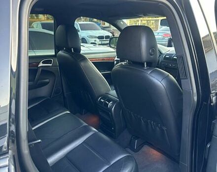 Чорний Порше Cayenne, об'ємом двигуна 4.8 л та пробігом 230 тис. км за 13500 $, фото 5 на Automoto.ua
