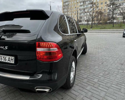 Черный Порше Каен, объемом двигателя 4.8 л и пробегом 190 тыс. км за 9900 $, фото 4 на Automoto.ua