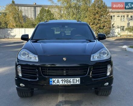 Черный Порше Каен, объемом двигателя 4.8 л и пробегом 199 тыс. км за 9999 $, фото 2 на Automoto.ua