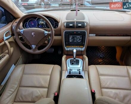 Черный Порше Каен, объемом двигателя 4.8 л и пробегом 120 тыс. км за 10950 $, фото 41 на Automoto.ua