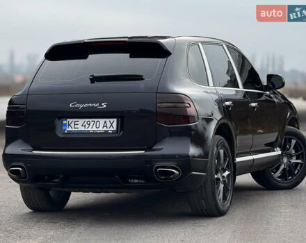 Черный Порше Каен, объемом двигателя 3 л и пробегом 261 тыс. км за 13800 $, фото 17 на Automoto.ua