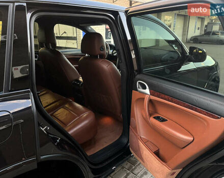 Черный Порше Каен, объемом двигателя 3.6 л и пробегом 232 тыс. км за 12500 $, фото 27 на Automoto.ua