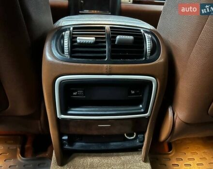 Чорний Порше Cayenne, об'ємом двигуна 4.81 л та пробігом 180 тис. км за 11800 $, фото 18 на Automoto.ua