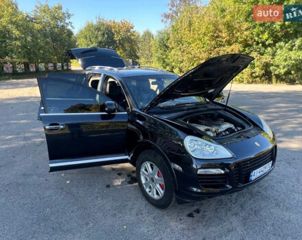 Черный Порше Каен, объемом двигателя 4.81 л и пробегом 240 тыс. км за 8200 $, фото 26 на Automoto.ua
