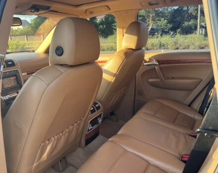 Черный Порше Каен, объемом двигателя 3.6 л и пробегом 160 тыс. км за 8900 $, фото 6 на Automoto.ua