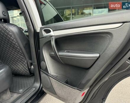 Чорний Порше Cayenne, об'ємом двигуна 4.81 л та пробігом 353 тис. км за 9400 $, фото 8 на Automoto.ua