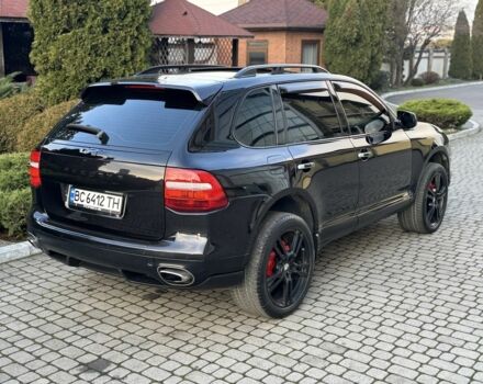 Черный Порше Каен, объемом двигателя 4.8 л и пробегом 193 тыс. км за 8950 $, фото 8 на Automoto.ua