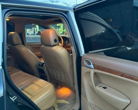 Черный Порше Каен, объемом двигателя 4.8 л и пробегом 138 тыс. км за 8999 $, фото 5 на Automoto.ua