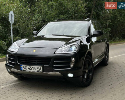 Черный Порше Каен, объемом двигателя 3.6 л и пробегом 321 тыс. км за 9500 $, фото 1 на Automoto.ua