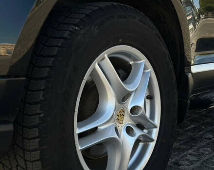Чорний Порше Cayenne, об'ємом двигуна 3.6 л та пробігом 182 тис. км за 12500 $, фото 11 на Automoto.ua