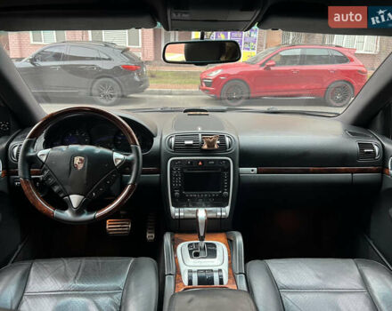Чорний Порше Cayenne, об'ємом двигуна 2.97 л та пробігом 259 тис. км за 12900 $, фото 7 на Automoto.ua