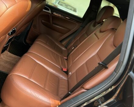 Черный Порше Каен, объемом двигателя 4.8 л и пробегом 193 тыс. км за 8950 $, фото 19 на Automoto.ua