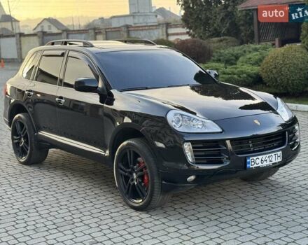 Черный Порше Каен, объемом двигателя 4.8 л и пробегом 247 тыс. км за 8950 $, фото 3 на Automoto.ua