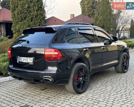 Черный Порше Каен, объемом двигателя 4.8 л и пробегом 247 тыс. км за 8950 $, фото 21 на Automoto.ua