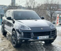 Чорний Порше Cayenne, об'ємом двигуна 4.81 л та пробігом 140 тис. км за 12500 $, фото 1 на Automoto.ua