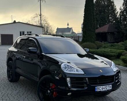 Черный Порше Каен, объемом двигателя 4.8 л и пробегом 247 тыс. км за 8950 $, фото 8 на Automoto.ua