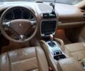 Черный Порше Каен, объемом двигателя 4.81 л и пробегом 260 тыс. км за 12000 $, фото 2 на Automoto.ua