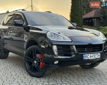 Черный Порше Каен, объемом двигателя 4.8 л и пробегом 247 тыс. км за 8950 $, фото 5 на Automoto.ua