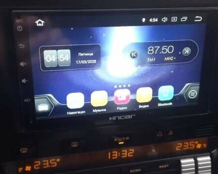 Черный Порше Каен, объемом двигателя 4.8 л и пробегом 170 тыс. км за 10400 $, фото 5 на Automoto.ua