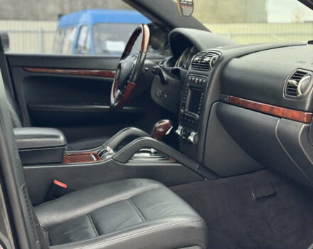 Порше Cayenne 2007 у Чернівцях на Automoto.ua Чорний Порше Cayenne, об'ємом двигуна 4.8 л та пробігом 206 тис. км за 9700 $, фото 8 на Automoto.ua