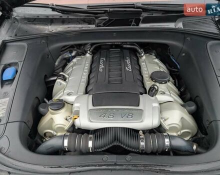 Черный Порше Каен, объемом двигателя 4.8 л и пробегом 120 тыс. км за 10950 $, фото 52 на Automoto.ua