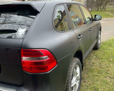 Черный Порше Каен, объемом двигателя 3.6 л и пробегом 245 тыс. км за 13500 $, фото 3 на Automoto.ua