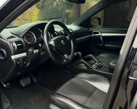 Черный Порше Каен, объемом двигателя 4.8 л и пробегом 177 тыс. км за 7999 $, фото 11 на Automoto.ua