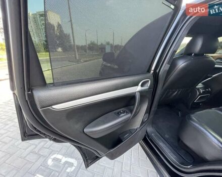 Черный Порше Каен, объемом двигателя 4.8 л и пробегом 130 тыс. км за 12900 $, фото 10 на Automoto.ua