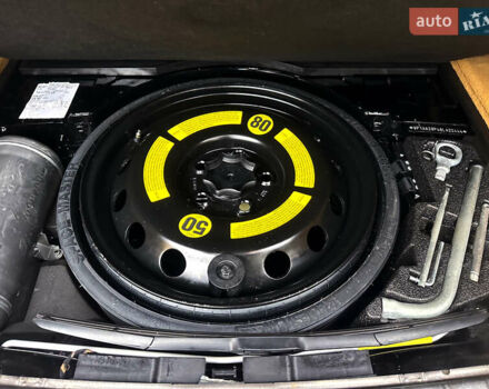 Черный Порше Каен, объемом двигателя 3.6 л и пробегом 175 тыс. км за 9777 $, фото 19 на Automoto.ua