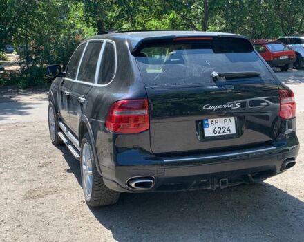 Черный Порше Каен, объемом двигателя 4.8 л и пробегом 150 тыс. км за 12500 $, фото 1 на Automoto.ua