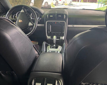 Чорний Порше Cayenne, об'ємом двигуна 4.81 л та пробігом 228 тис. км за 11599 $, фото 10 на Automoto.ua