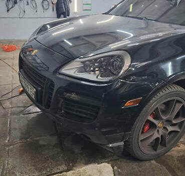 Чорний Порше Cayenne, об'ємом двигуна 4.8 л та пробігом 160 тис. км за 15000 $, фото 4 на Automoto.ua
