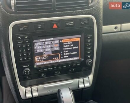 Черный Порше Каен, объемом двигателя 4.8 л и пробегом 130 тыс. км за 12900 $, фото 7 на Automoto.ua