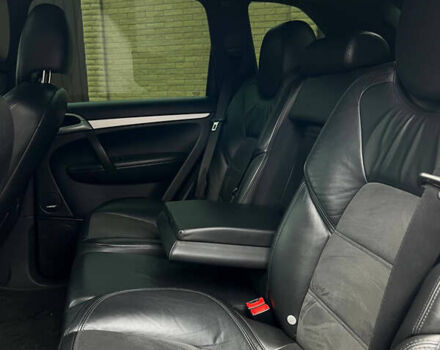 Черный Порше Каен, объемом двигателя 4.8 л и пробегом 177 тыс. км за 7999 $, фото 21 на Automoto.ua