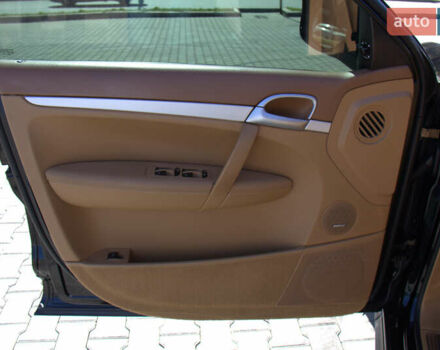 Чорний Порше Cayenne, об'ємом двигуна 4.81 л та пробігом 129 тис. км за 19999 $, фото 15 на Automoto.ua