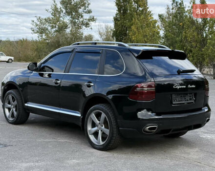 Чорний Порше Cayenne, об'ємом двигуна 3.6 л та пробігом 182 тис. км за 10499 $, фото 2 на Automoto.ua