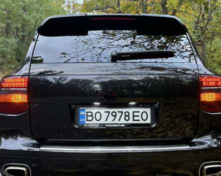 Черный Порше Каен, объемом двигателя 3.6 л и пробегом 180 тыс. км за 13700 $, фото 2 на Automoto.ua