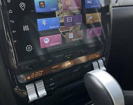 Порше Каен 2008 в Днепре (Днепропетровске) на Automoto.ua Черный Порше Каен, объемом двигателя 3.6 л и пробегом 210 тыс. км за 15500 $, фото 9 на Automoto.ua