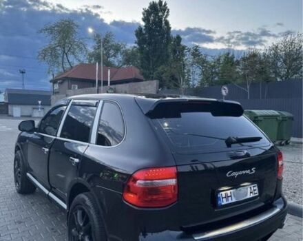 Чорний Порше Cayenne, об'ємом двигуна 4.8 л та пробігом 137 тис. км за 8888 $, фото 1 на Automoto.ua