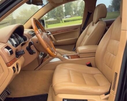 Чорний Порше Cayenne, об'ємом двигуна 4.8 л та пробігом 176 тис. км за 7499 $, фото 5 на Automoto.ua