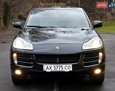 Черный Порше Каен, объемом двигателя 3.6 л и пробегом 175 тыс. км за 9777 $, фото 1 на Automoto.ua