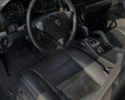 Порше Каен 2008 в Днепре (Днепропетровске) на Automoto.ua Черный Порше Каен, объемом двигателя 3.6 л и пробегом 210 тыс. км за 15500 $, фото 7 на Automoto.ua