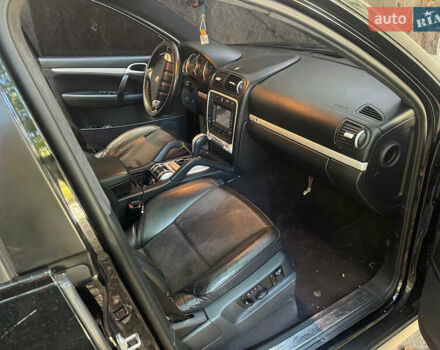 Чорний Порше Cayenne, об'ємом двигуна 4.8 л та пробігом 180 тис. км за 8000 $, фото 9 на Automoto.ua