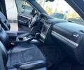 Черный Порше Каен, объемом двигателя 4.8 л и пробегом 180 тыс. км за 12861 $, фото 5 на Automoto.ua