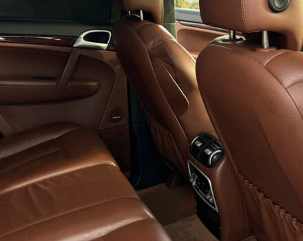 Черный Порше Каен, объемом двигателя 4.81 л и пробегом 180 тыс. км за 9000 $, фото 20 на Automoto.ua