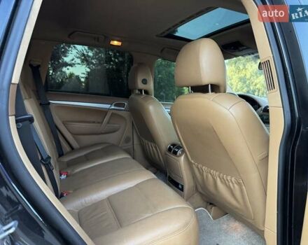 Чорний Порше Cayenne, об'ємом двигуна 3.6 л та пробігом 210 тис. км за 12500 $, фото 11 на Automoto.ua