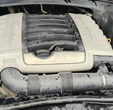 Порше Каен 2008 в Харькове на Automoto.ua Черный Порше Каен, объемом двигателя 3.6 л и пробегом 123 тыс. км за 11000 $, фото 8 на Automoto.ua