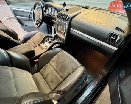 Чорний Порше Cayenne, об'ємом двигуна 4.8 л та пробігом 187 тис. км за 12200 $, фото 23 на Automoto.ua